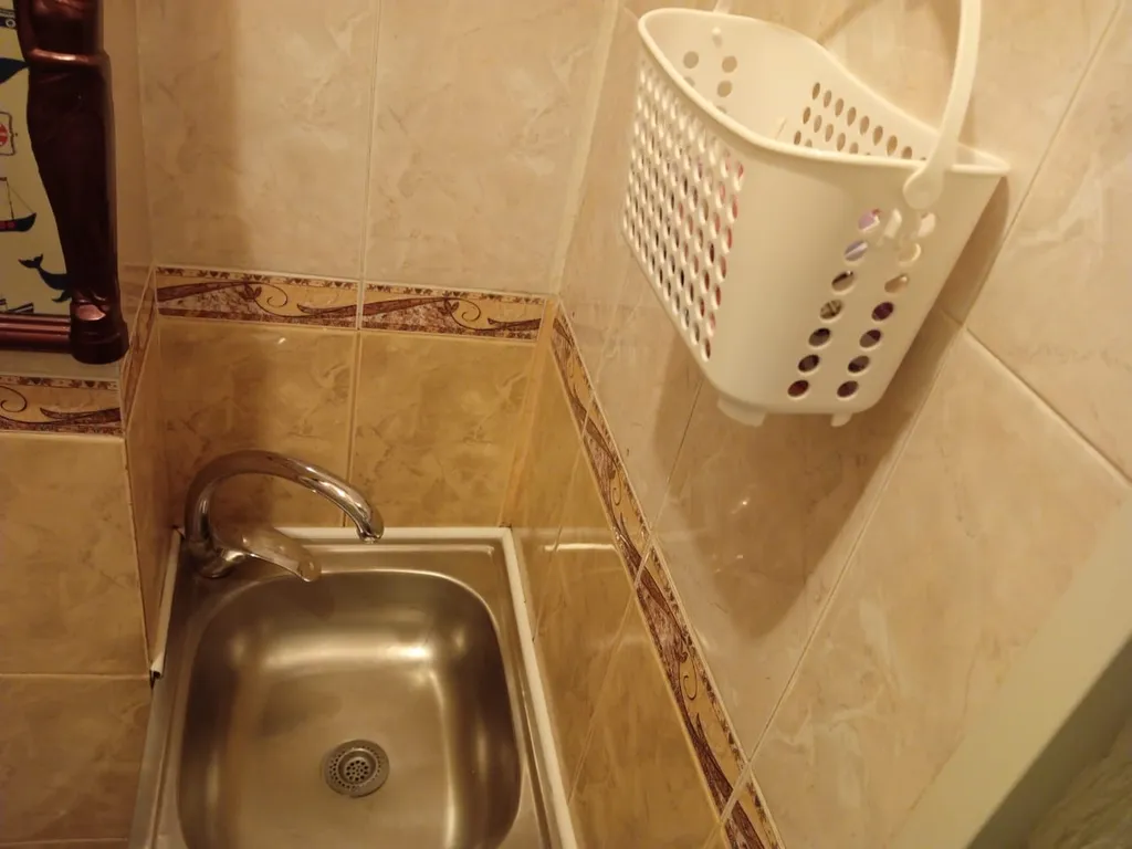 Коттедж Частный домик с беседкой рядом с береговой линией — Ялта