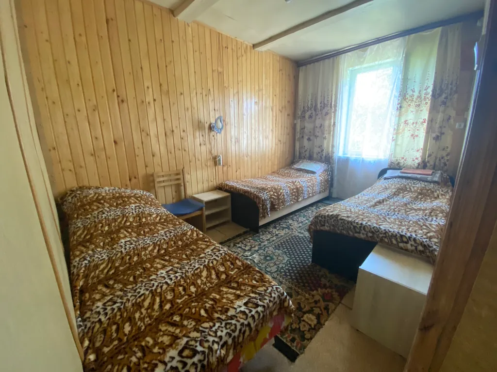 Дом в Пржевальском для отдыха — 7 мин до озера, большая территория