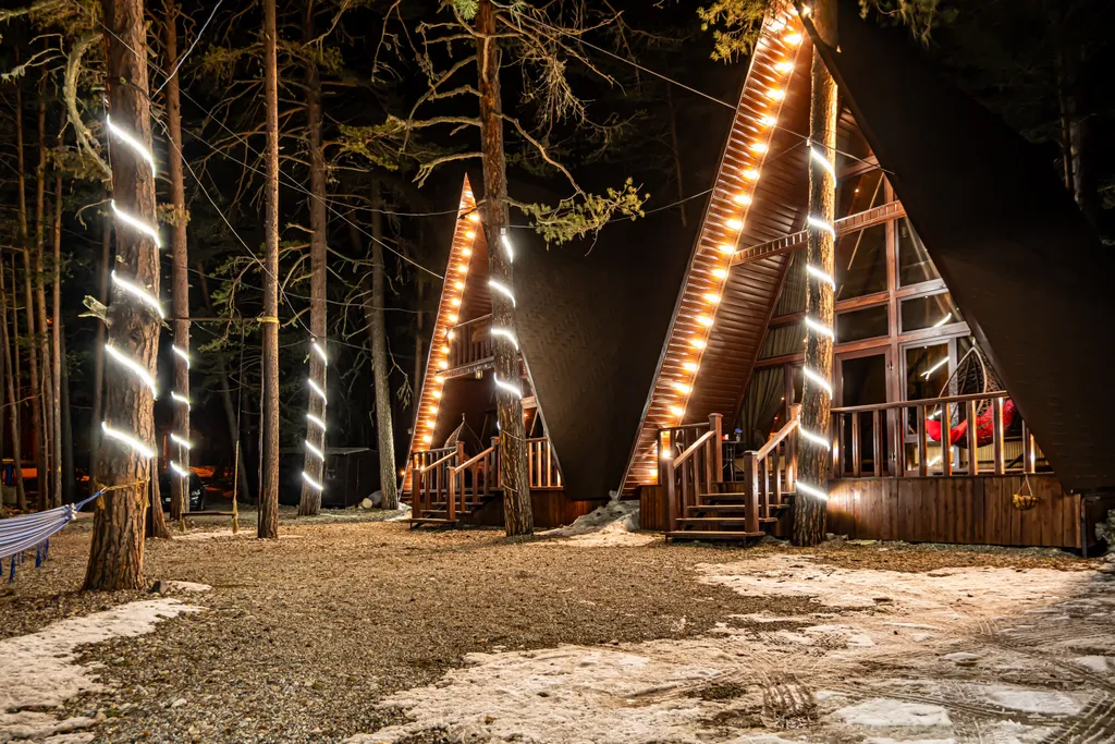 Коттедж Просторный коттедж с беседкой — Терскол