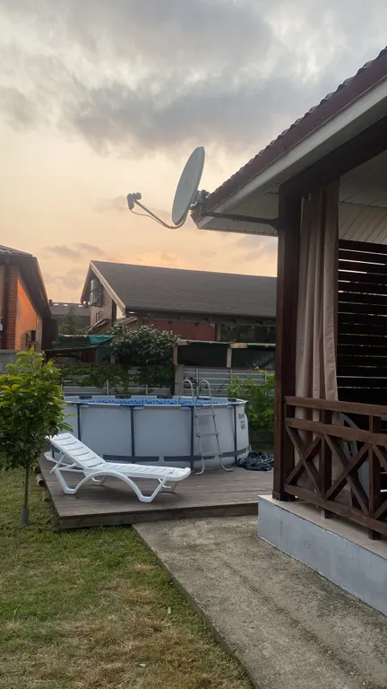 Коттедж Дом с бассейном у моря — Сириус