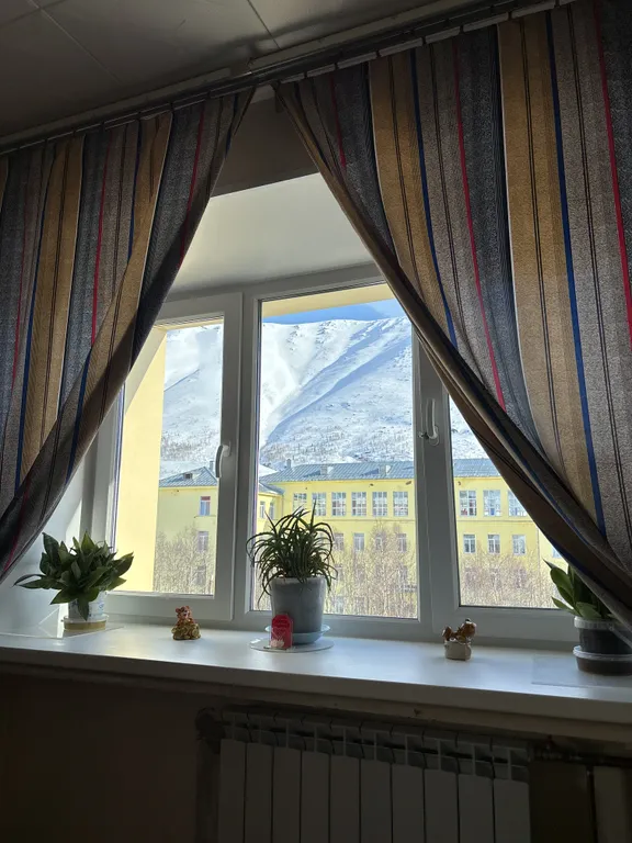 Уютная двушка с видом на горы в Кировске