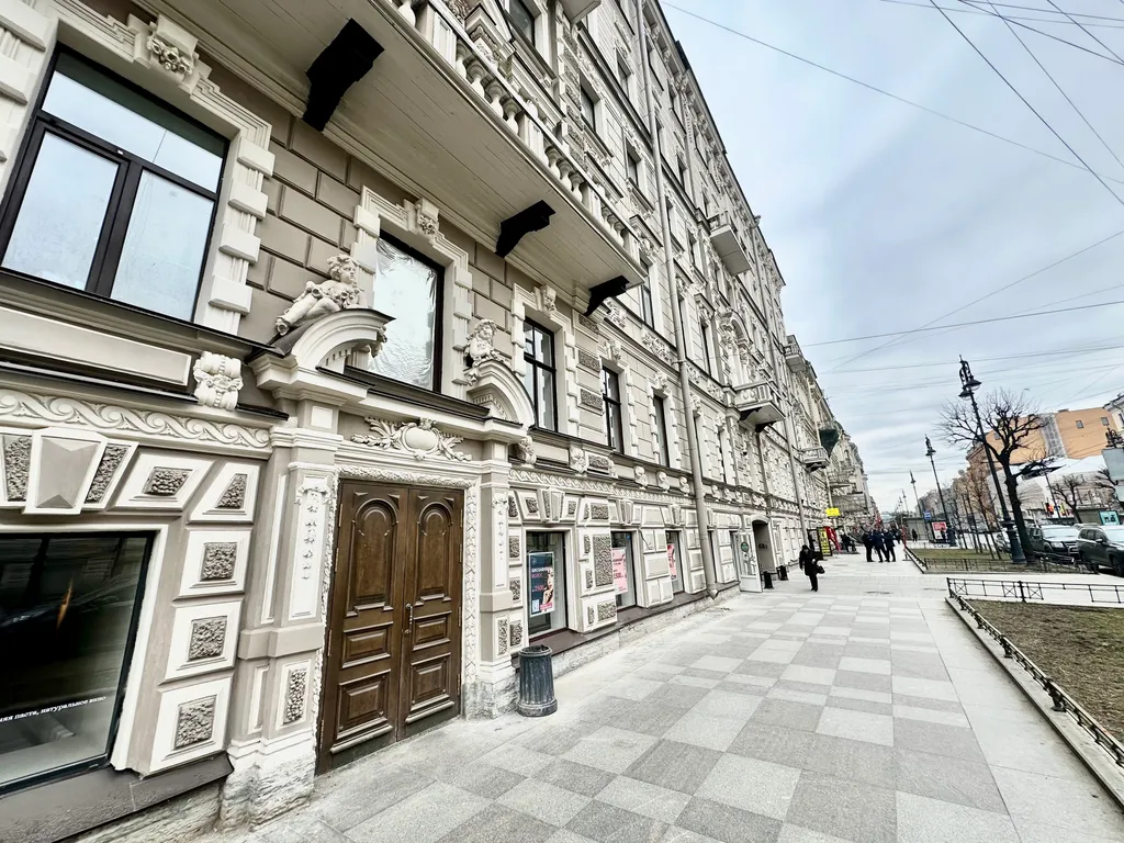 Современная квартира в центре