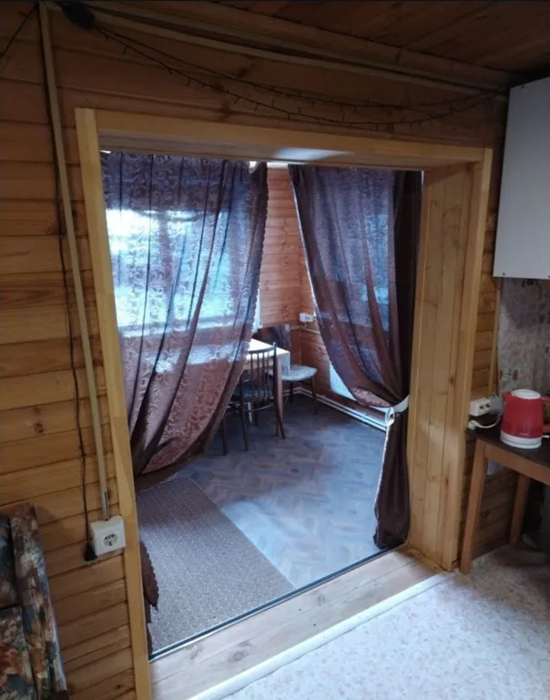 Уютный дом возле реки