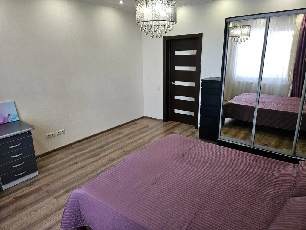 Просторная квартира возле Кубанской набережной