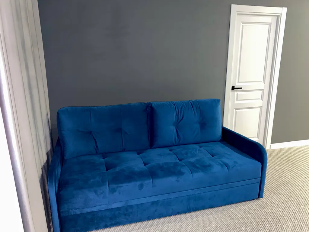 2ком- тц АУРА, Аэропорт, Жд Автовокзал