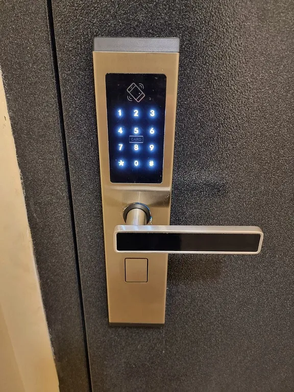 Студия у Кремля и Золотой Набережной