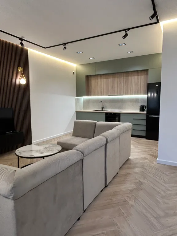 4-комнатный Дом