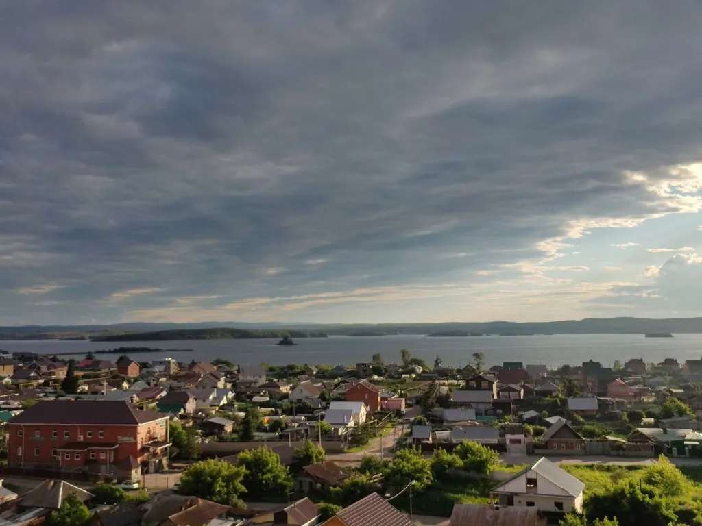 Студия с видом на озеро