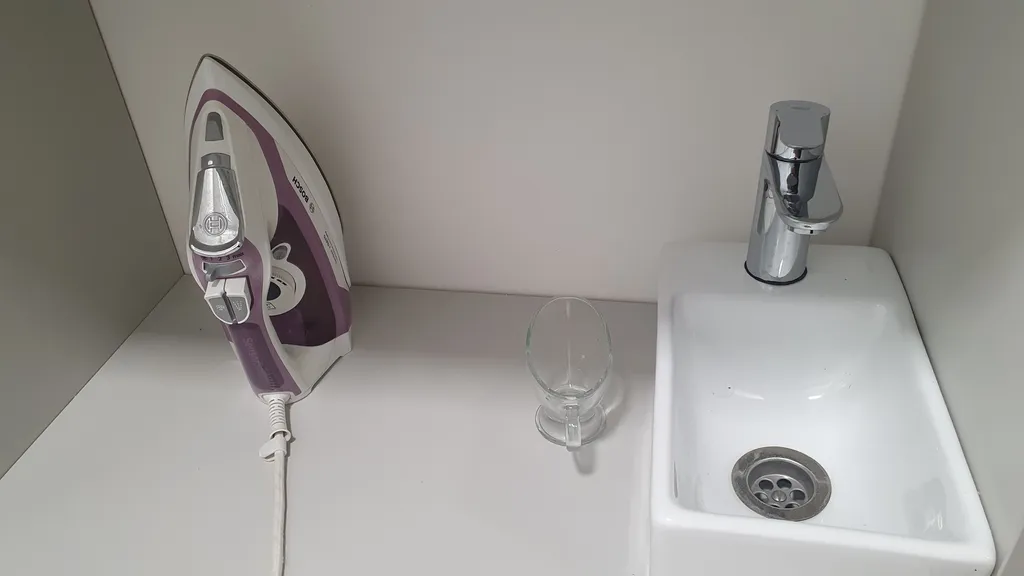 Красная студия в центре города для деловых поездок и семейного отдыха