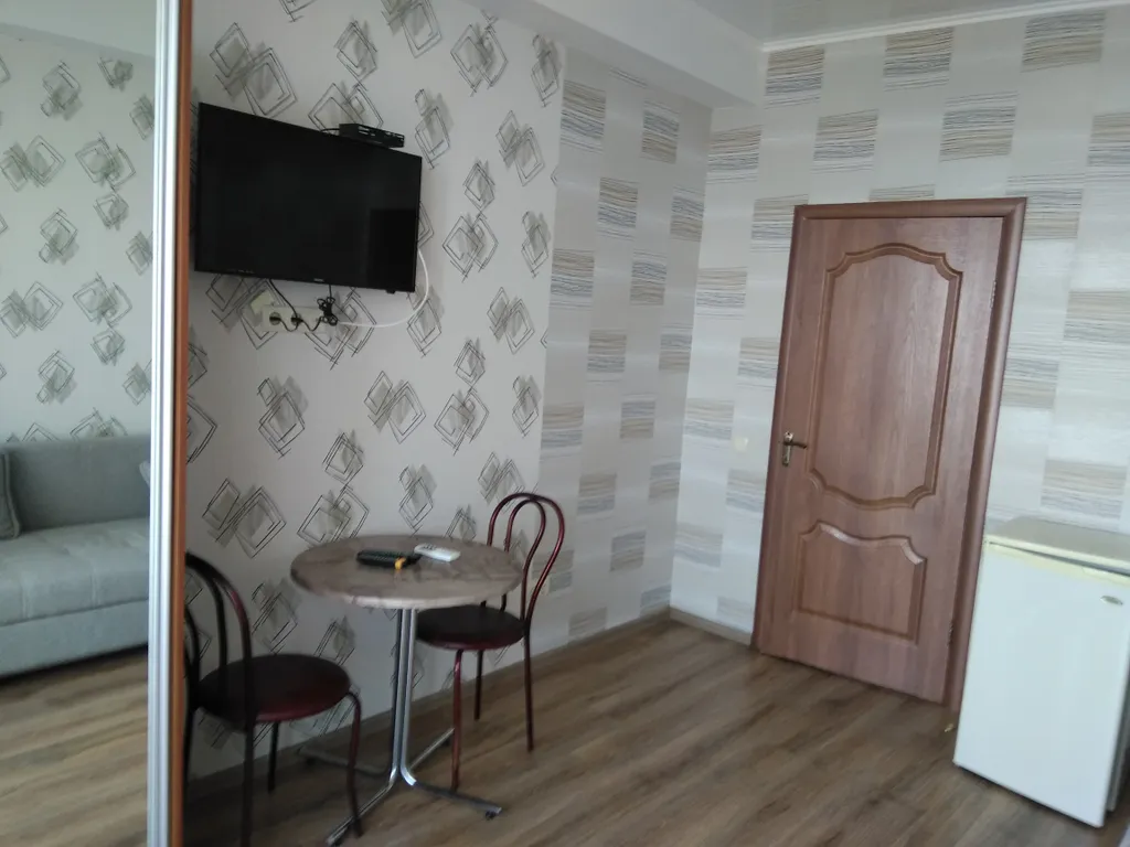 Комната с видом на море