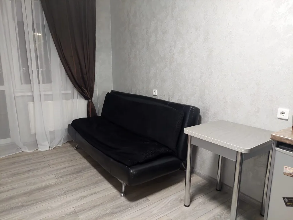 Уютная студия в современном районе