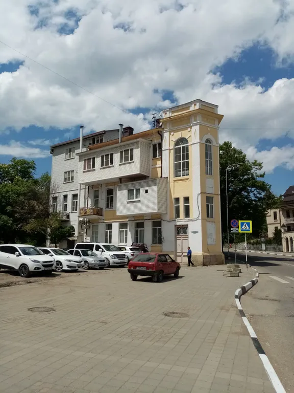 Колоннада, мило, чисто, уютно