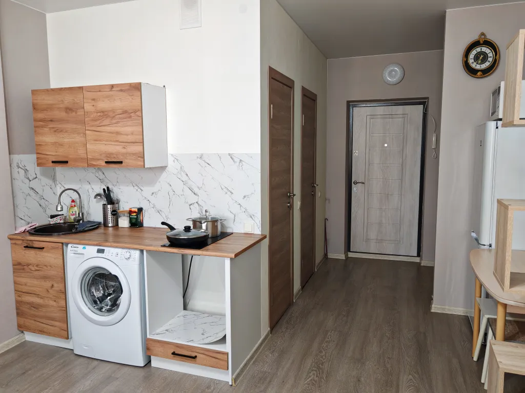 Шикарная студия в спальном районе