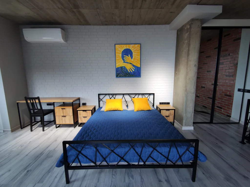 Эксклюзивный, двухэтажный, видовой лофт