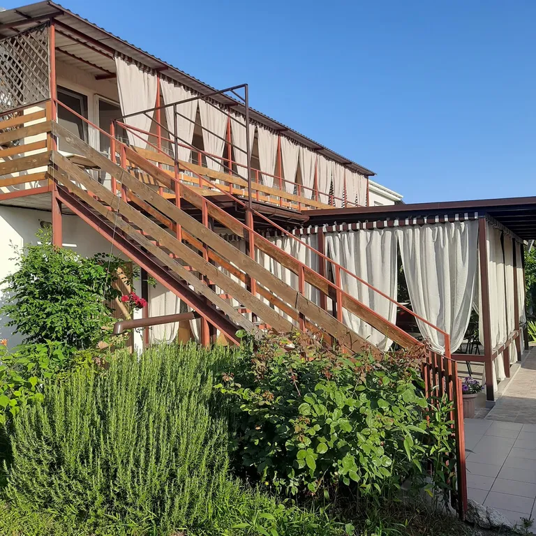 Квартира Квартира Двухместный люкс — Новоотрадное