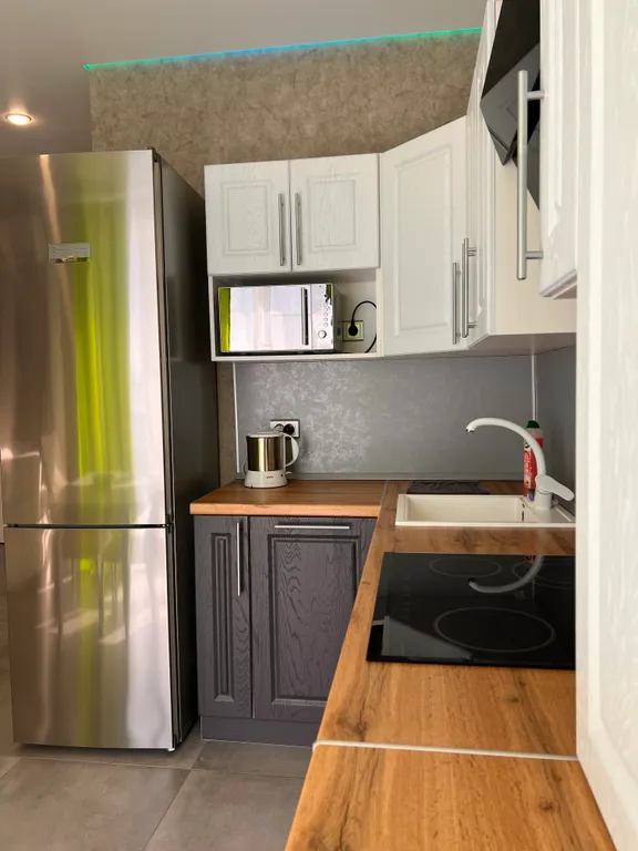 2 комнатная квартира  с видом на парк