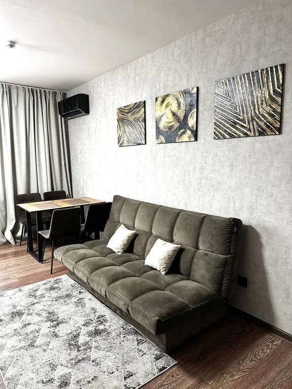 Отличная квартира в Академ Риверсайд