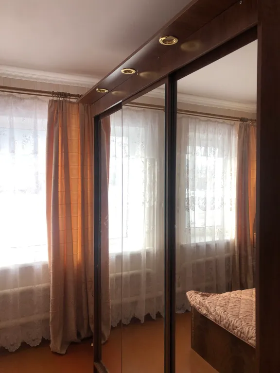 Просторный уютный дом со всеми удобствами недалеко от центра города