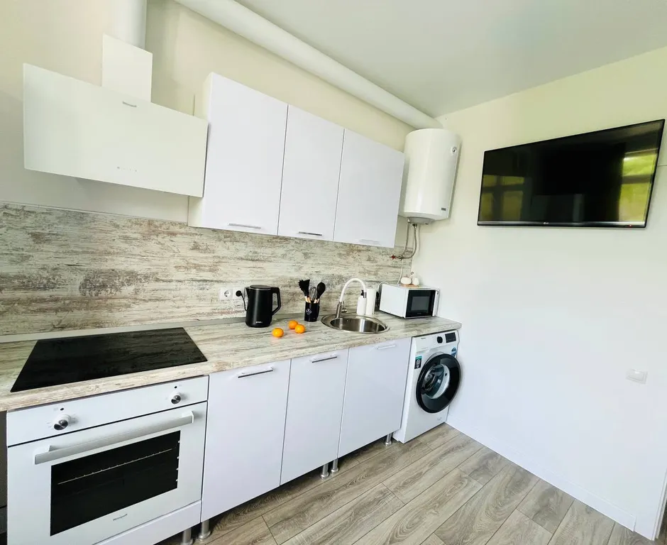 1-комнатная квартира на море с бассейном