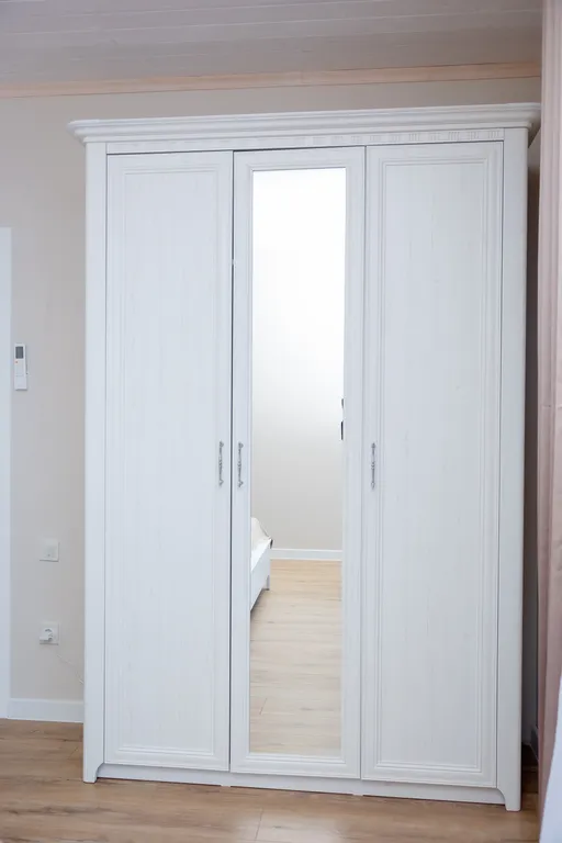 Домик у моря с бассейном