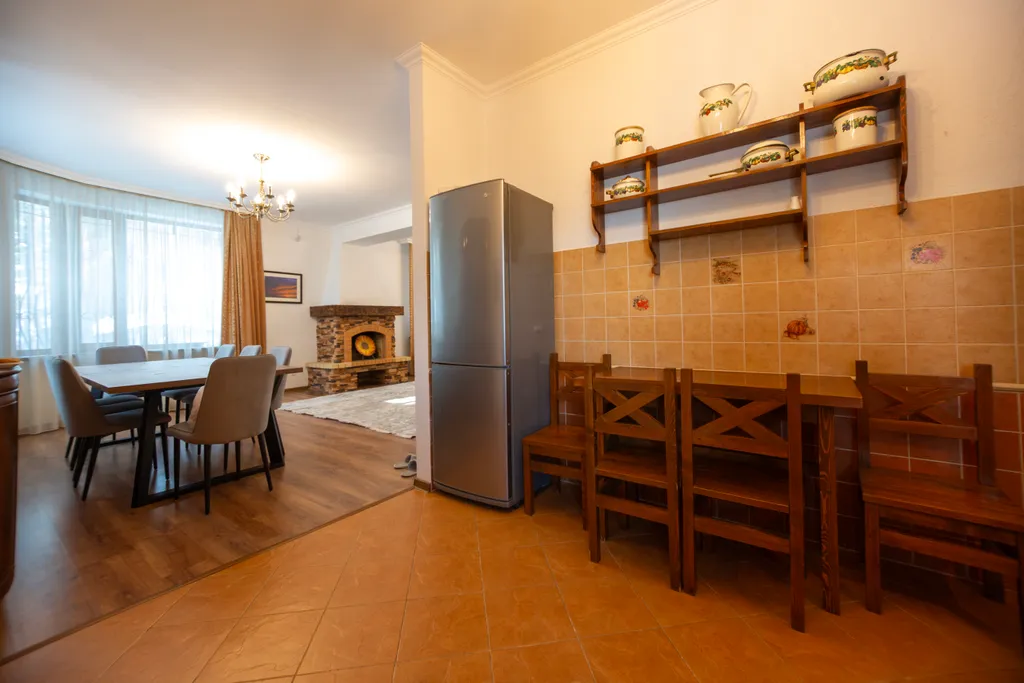 Уютный коттедж на берегу озера