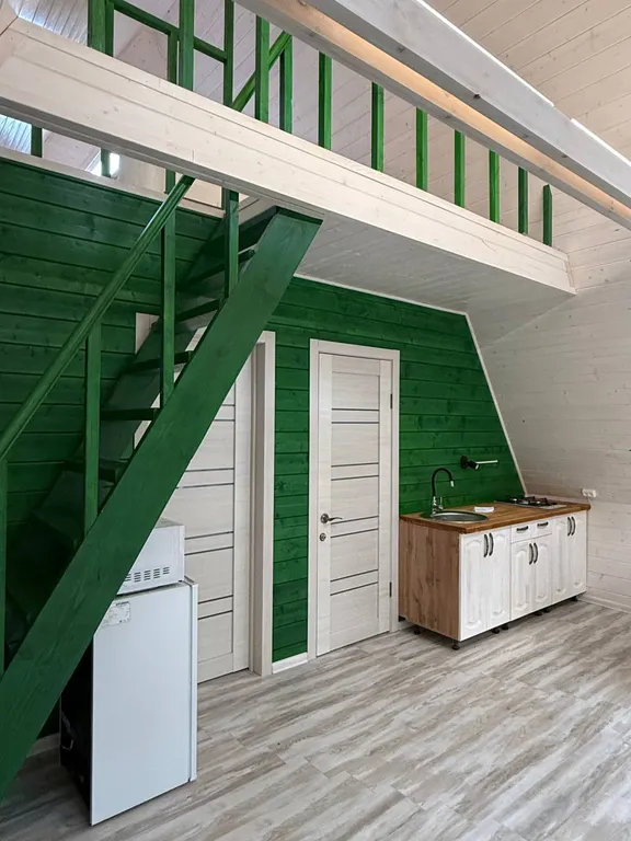 Домик у реки пра: баня под звёздами, тишина и лесные тропы