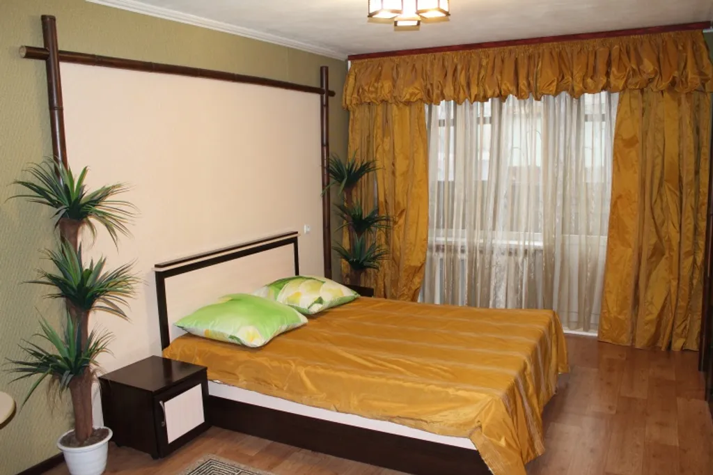 Квартира у ТРЦ Европа, ТРЦ Праздничный — аренда посуточно в Барнаул