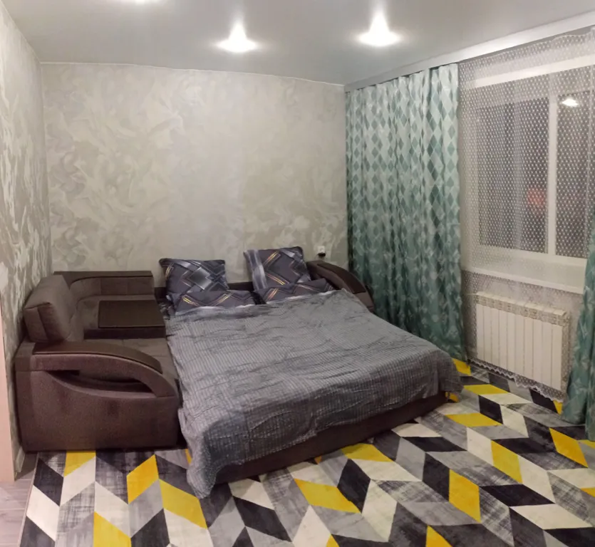 Уютная квартира в спальном районе с кондиционером