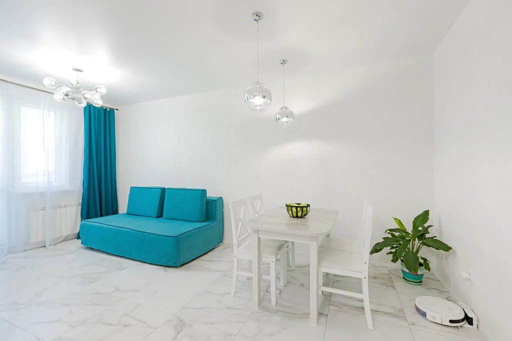 Современная двухкомнатная квартира на 17 этаже