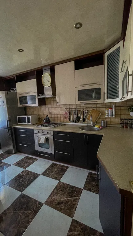 Просторная квартира в тихом районе