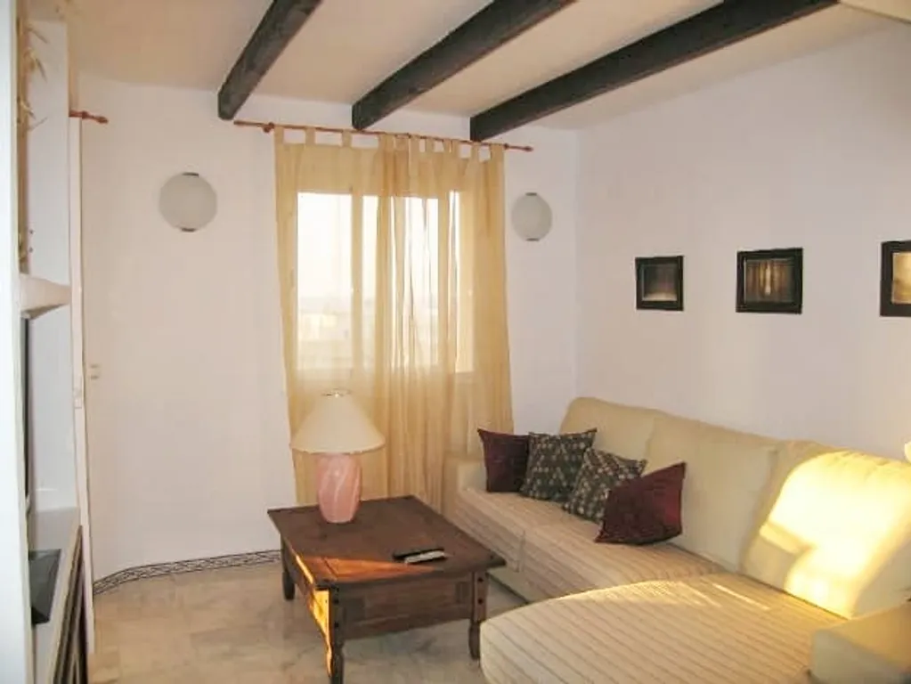 4-комнатная Квартира