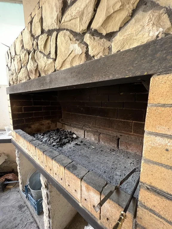 6-комнатный Дом