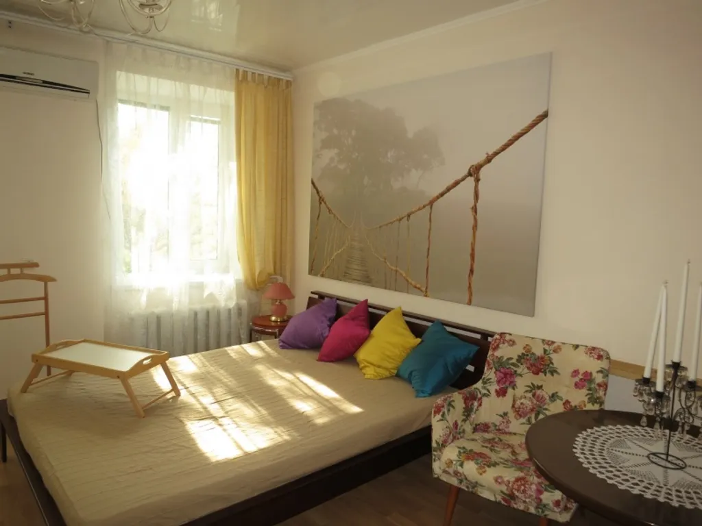 Квартира у моря — аренда посуточно в Феодосия