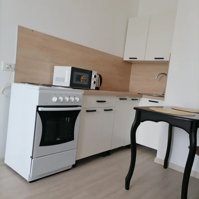 Апартамент студия в ЖК Изумрудные Холмы