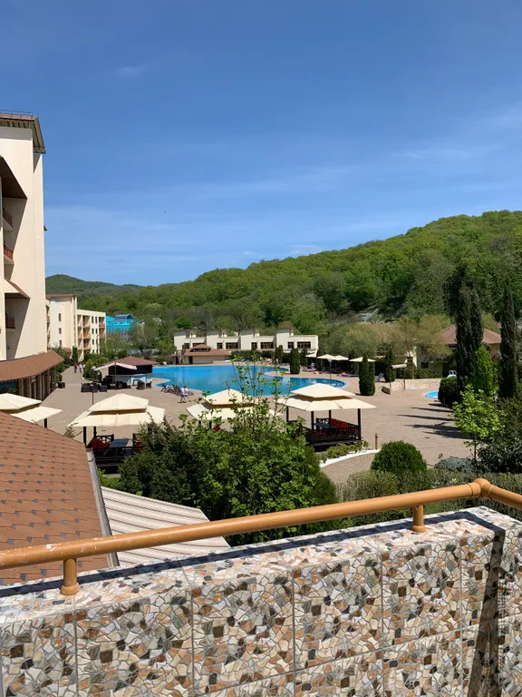 Коттедж Коттедж Семейный таунхаус с двориком, BBQ в курортном поселке — Пляхо