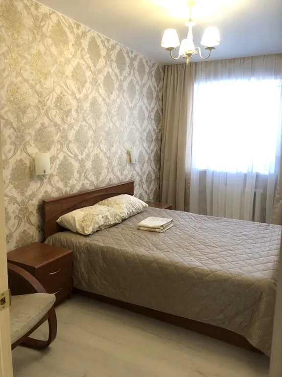 Квартира с 2 отдельными спальнями и кухней-гостиной, рядом с Елкой