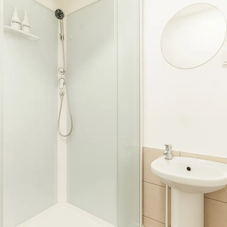 Уютная комната в апарт-отеле на Дворце Спорта