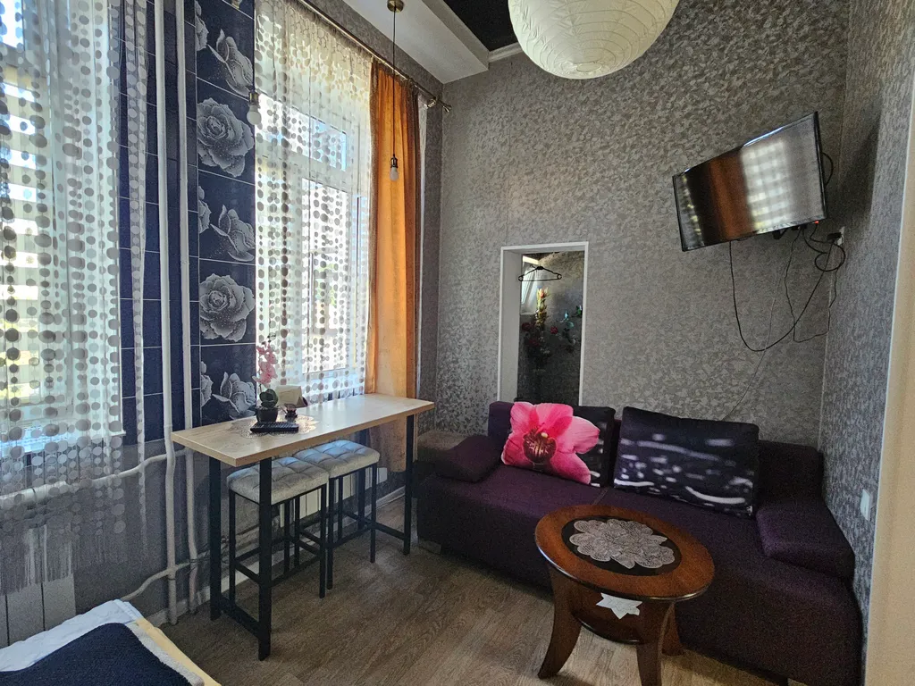 Студия в самом центре с видом на главную площадь