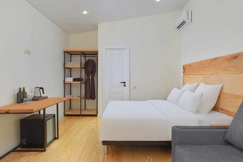 Квартира Стандартный номер в коттедже с видом на лес — аренда посуточно в Сухум