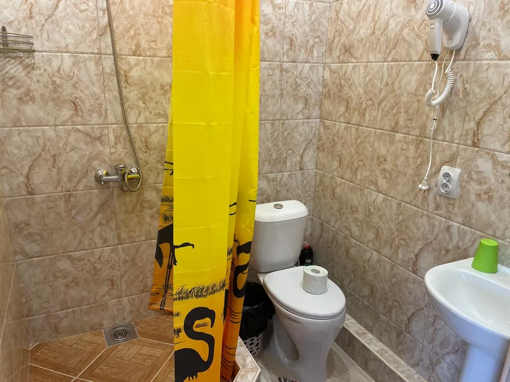 Двухэтажный дом на берегу Азовского моря