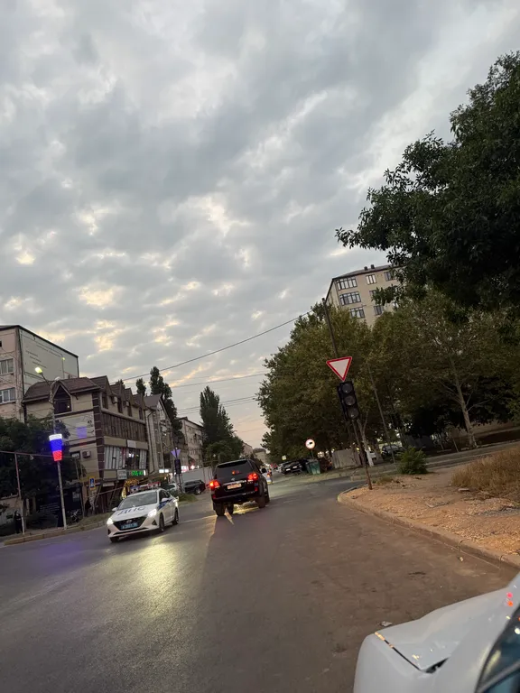 Квартира с дизайнерским ремонтом в самом сердце города в элитном районе