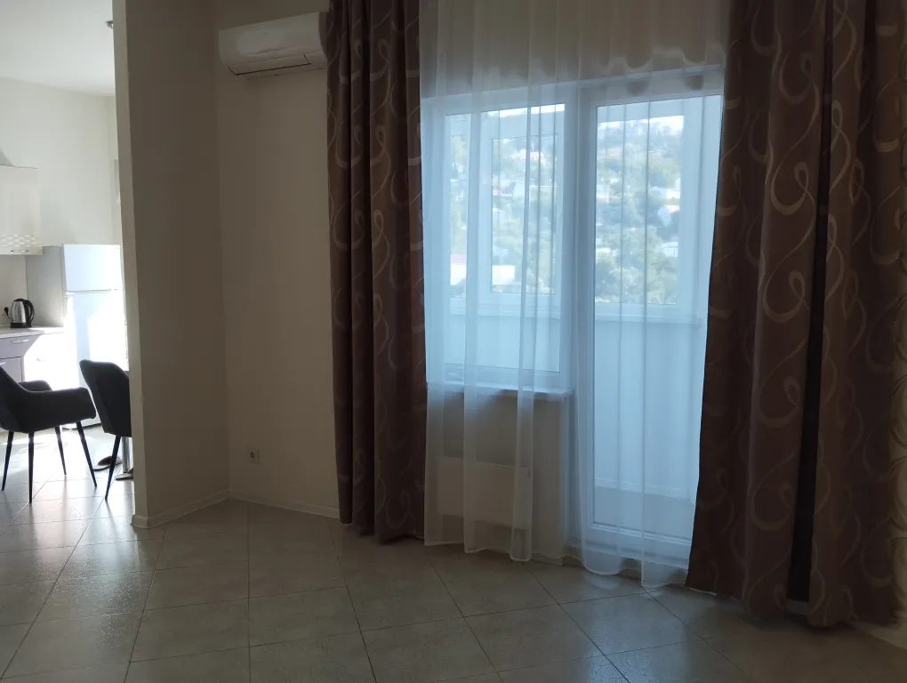 Просторная студия на Южном берегу Крыма