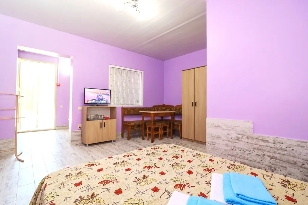 Квартира Комната — Кучугуры