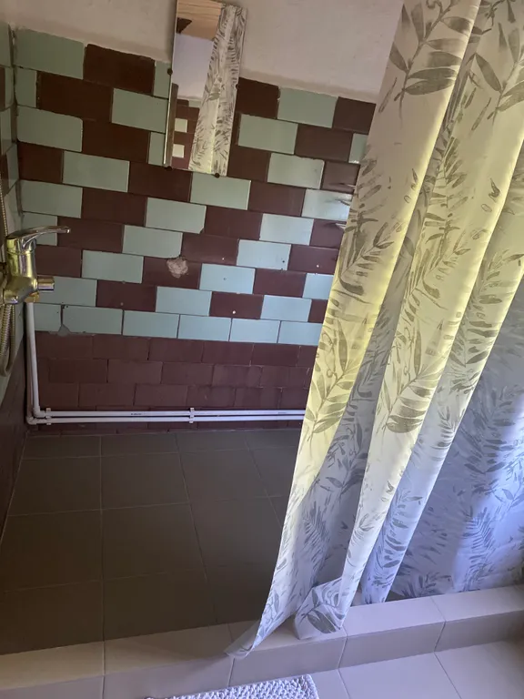 Коттедж Дом без хозяев рядом с морем — Широчанка