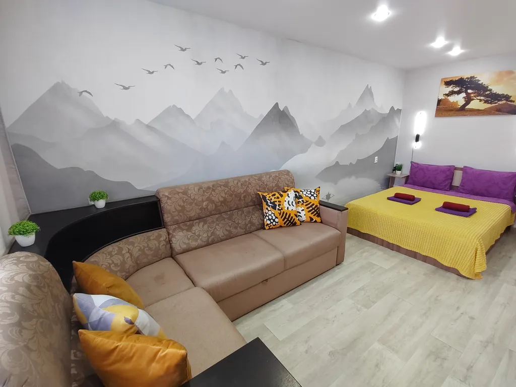 Однокомнатная квартира с балконом и лифтом у ТРЦ Плазма