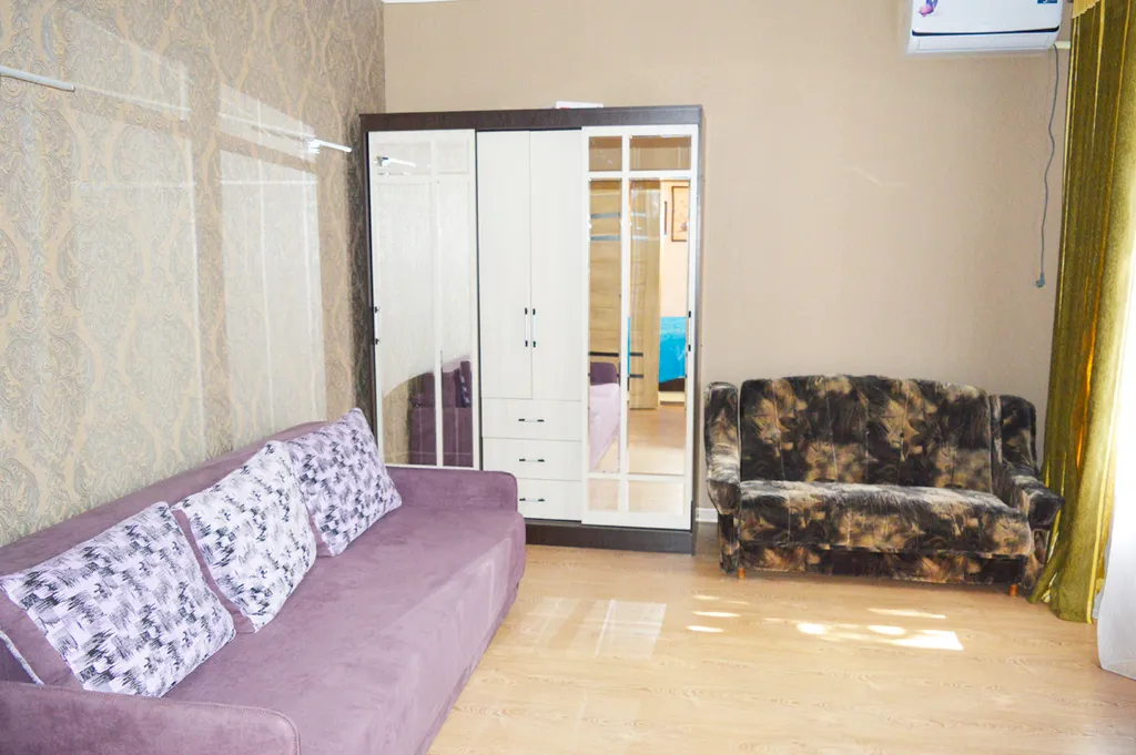 Дом рядом с морем и своим двориком