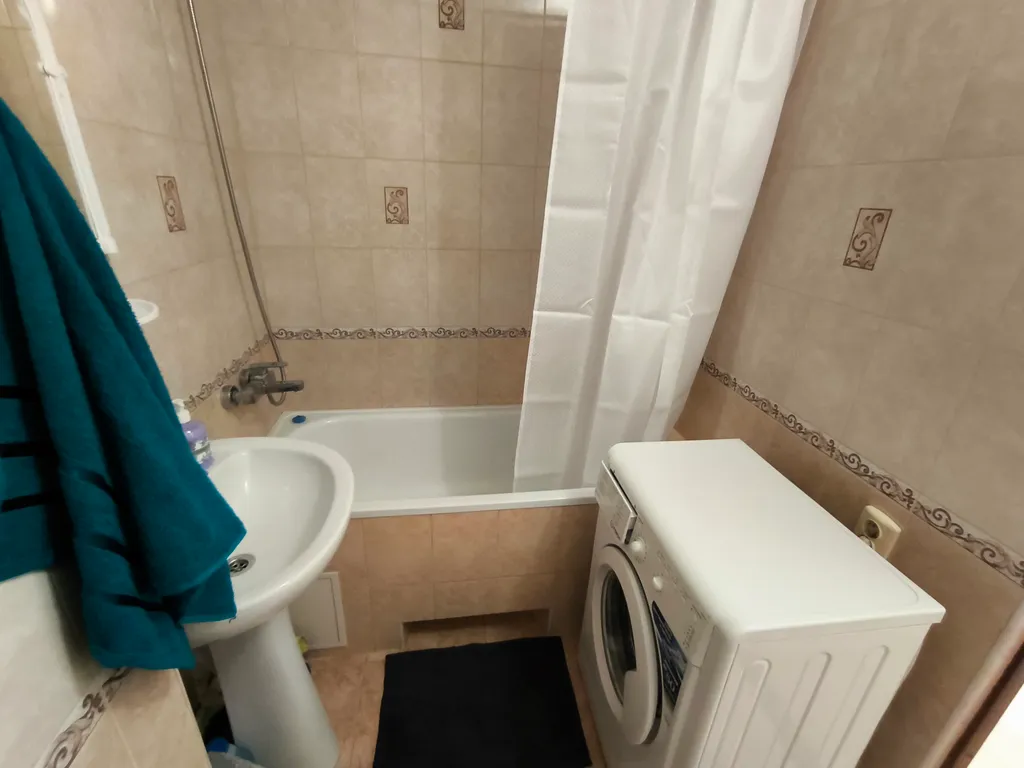 Уютная и светлая квартира Солнышко у парка 300-летия