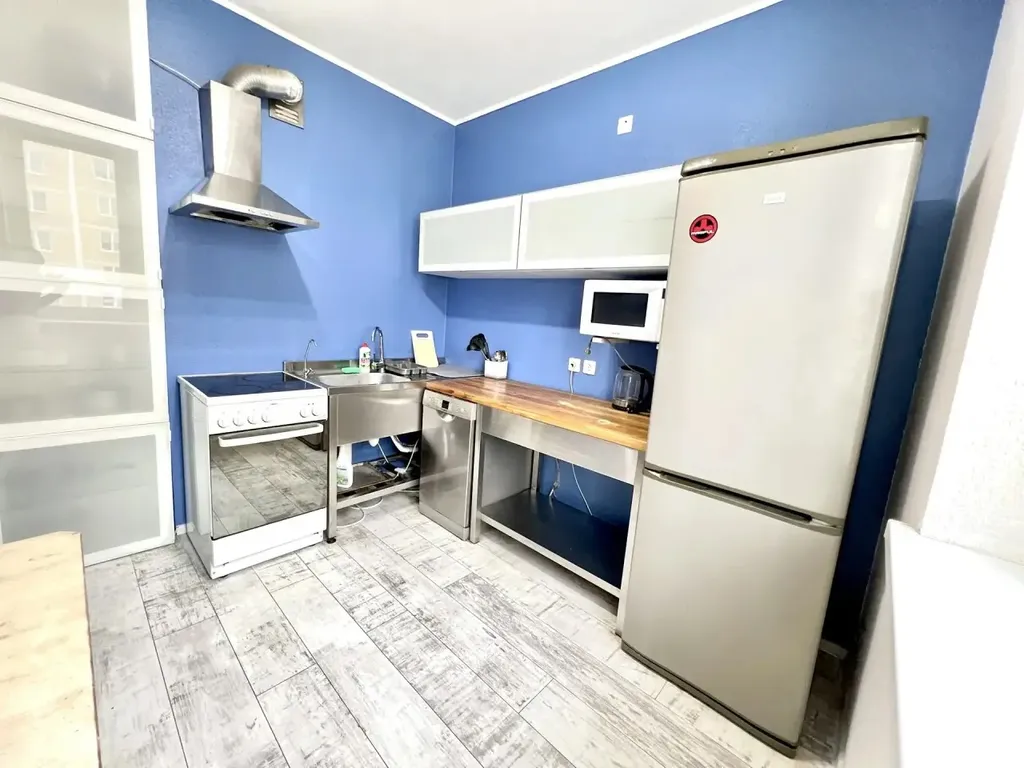 Просторная квартирка в центре Уралмаша