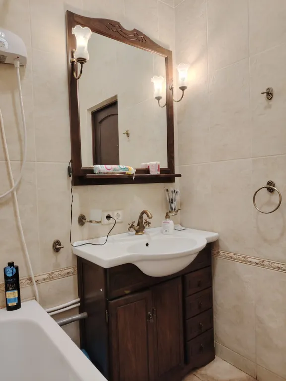 Квартира Просторная двухкомнатная квартира в Колпино — Колпино