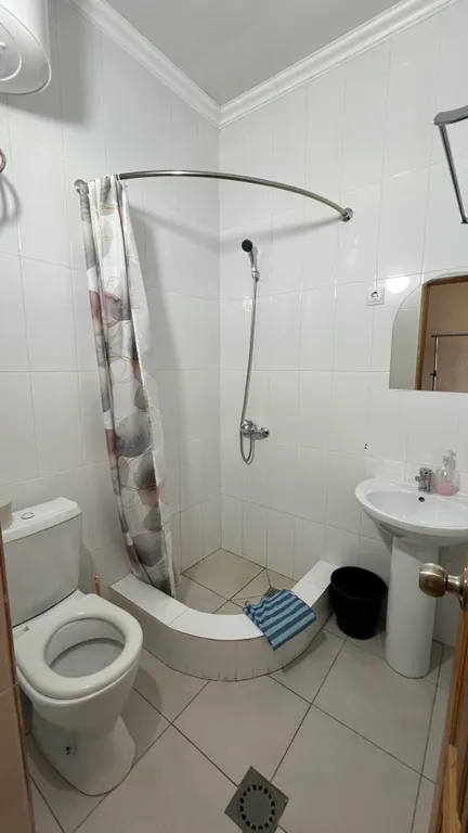 Квартира Квартира Трёхместный номер с видом на море — Гагра